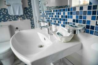 Бутик-Отель Мускатель Гурзуф Стандарт (Mountain-land view)-13