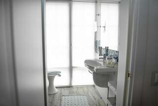 Бутик-Отель Мускатель Гурзуф Люкс «Картье» двухкомнатный (mountain –see View)-7